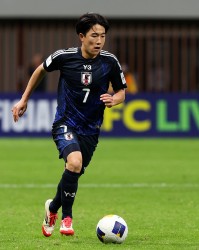 佐藤龙之介：战中国香港自己出场后没改善局面 剩下2场比赛要全胜